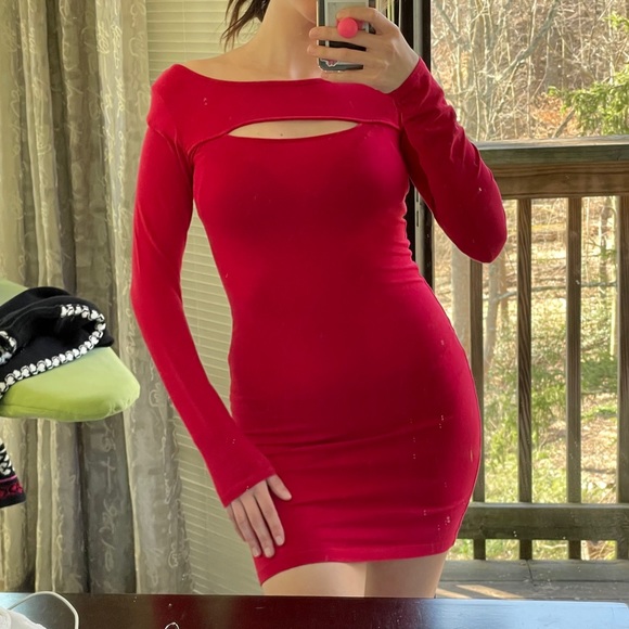 Guess Red Bodycon Dress - Picture 6 of 8
